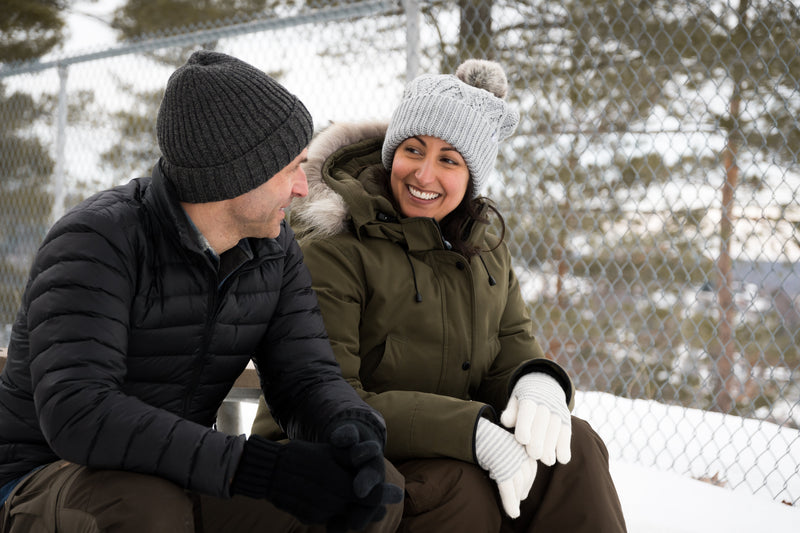 How to Dress for Winter Hikes in Seattle: Heat Holders® Cold-Weather M